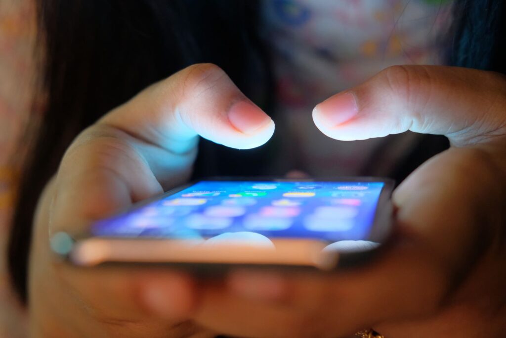 Pressure and Online Stress