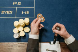 What Are Gold Coins and Sweepstakes Coins in Social Casinos
